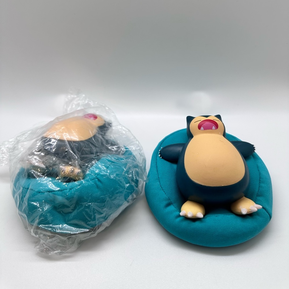 (NEW) Bean Bag Snorlax
